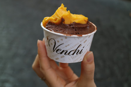 Venchi Cioccolato e Gelato, Roma Via della Croce, Piazza di Spagna thumb 8